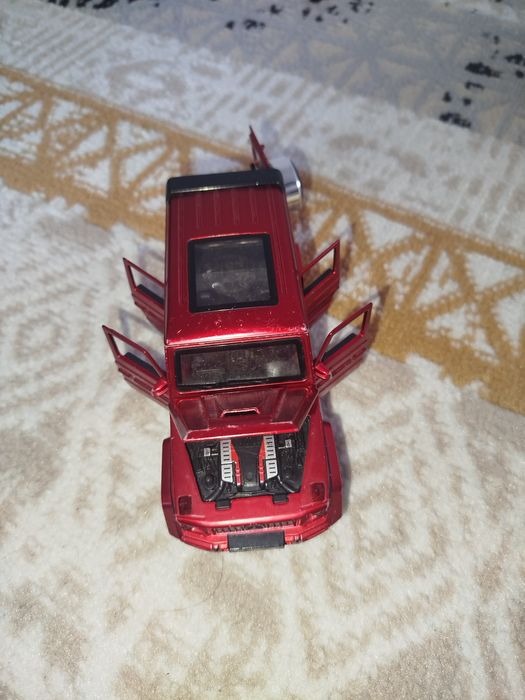 Машинка гелик g-class