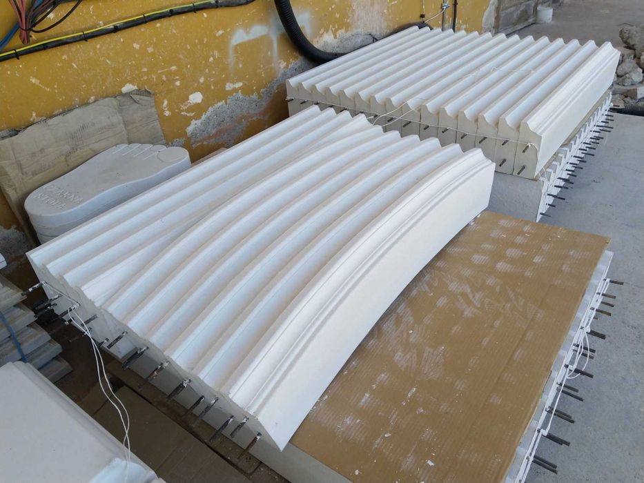 Первази (Шапки) за бордове на тераси от изкуствен камък.