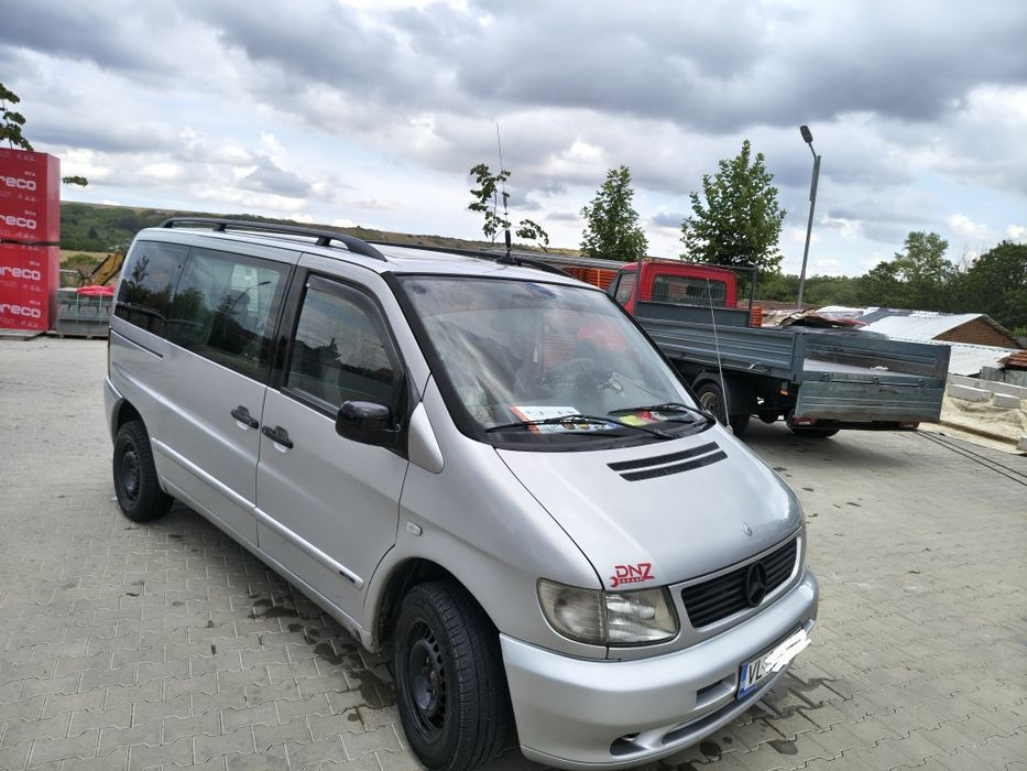 Mercedes-Benz V230TD w638