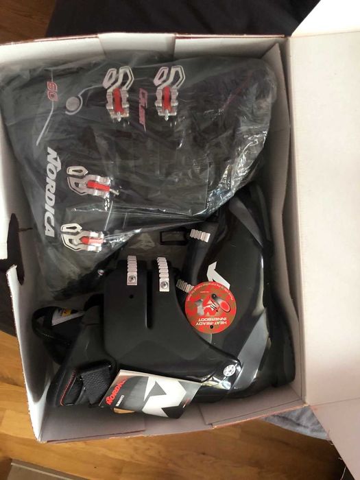 НОВИ СКИ обувки-ботуши NORDICA  CRUISE 60  28.00- 44 -45 номер НОВИ