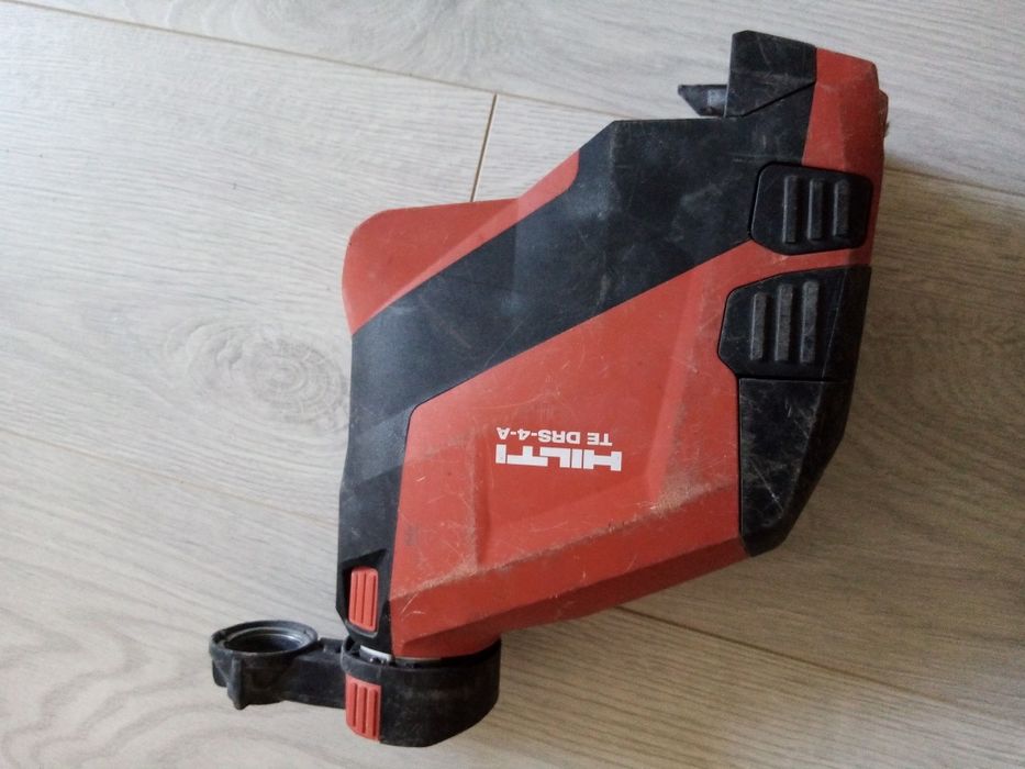Vând aspirator Hilti pentru rotopercutor hilti te 4 A 22