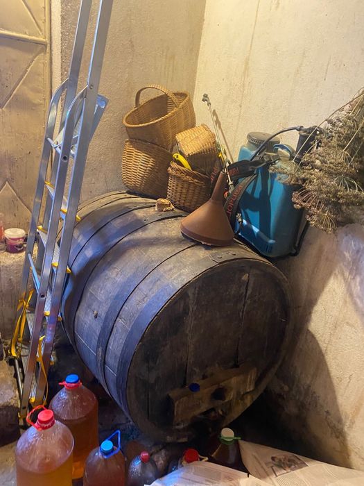 Vand 3 butoaie din lemn de stejar, de 500 l