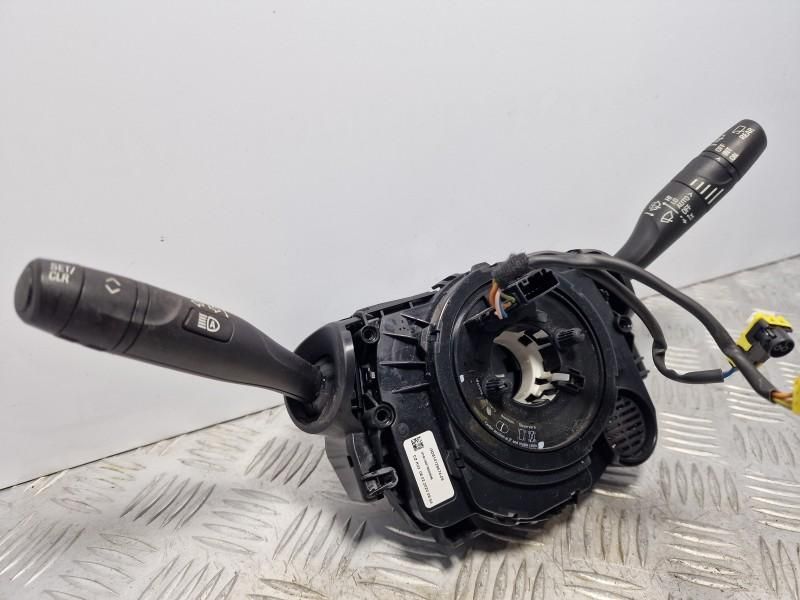 Spira cu volan incalzit si manete Opel Crossland X