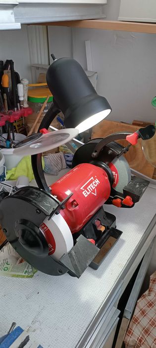 Станок заточный Elitech CT 300C