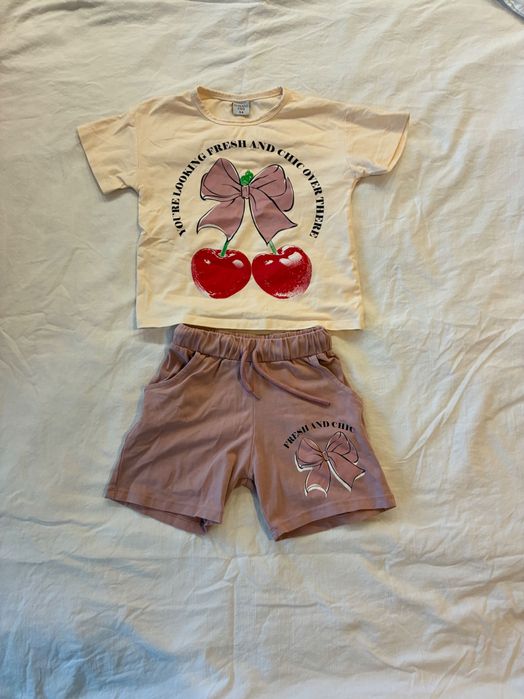 Летни дрехи и обувки за момиче