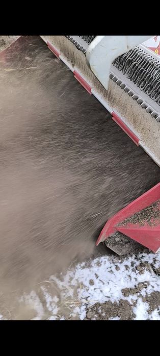 Curatare si defrisare terenuri, pasuni, livada