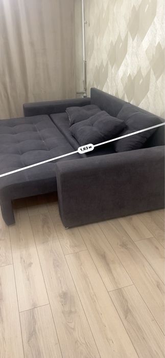 Диван в хорошем состояний