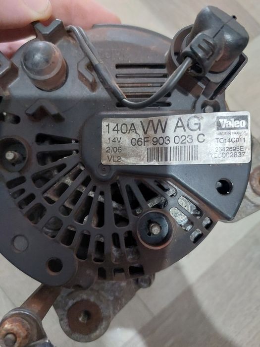 Продам генератор на Ауди