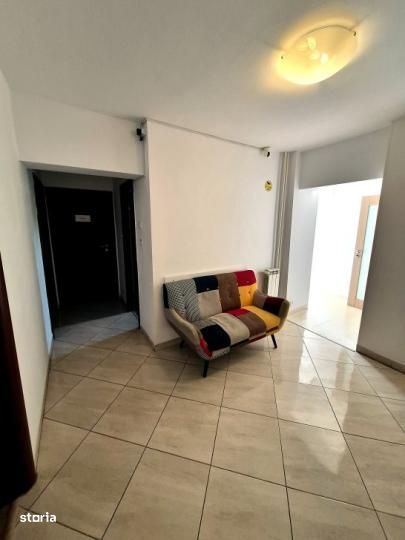 Apartament - Decomandat - 4 camere - Unirii
