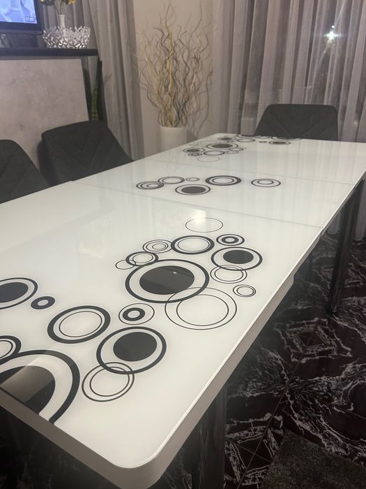 Трапезна разтегателна маса