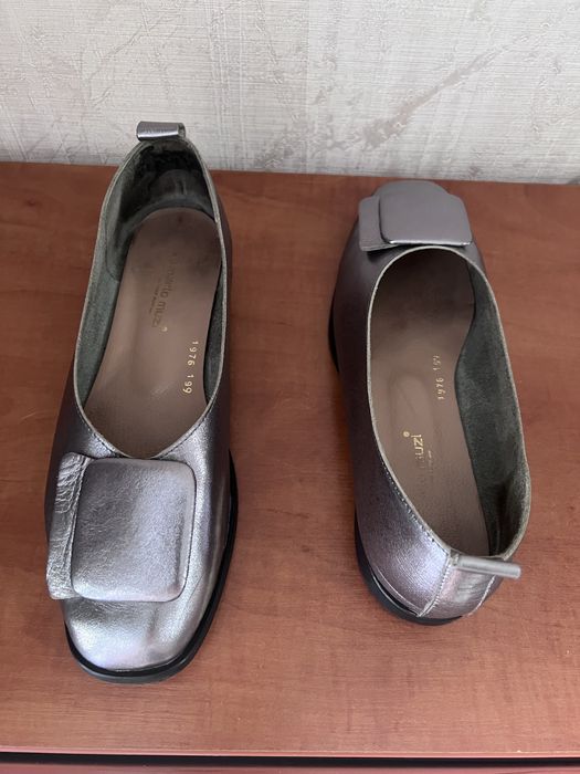 Продам женские балетки