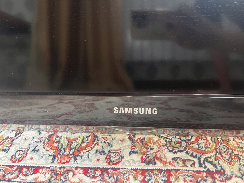 Телевизор Samsung
