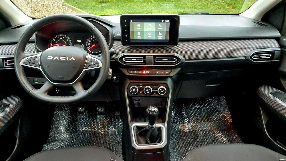 Dacia logan prestige 2024 benzina + GPL 35000 km unic proprietar