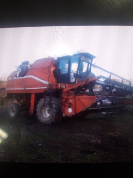 Комбайн Палеся 2008г 1221