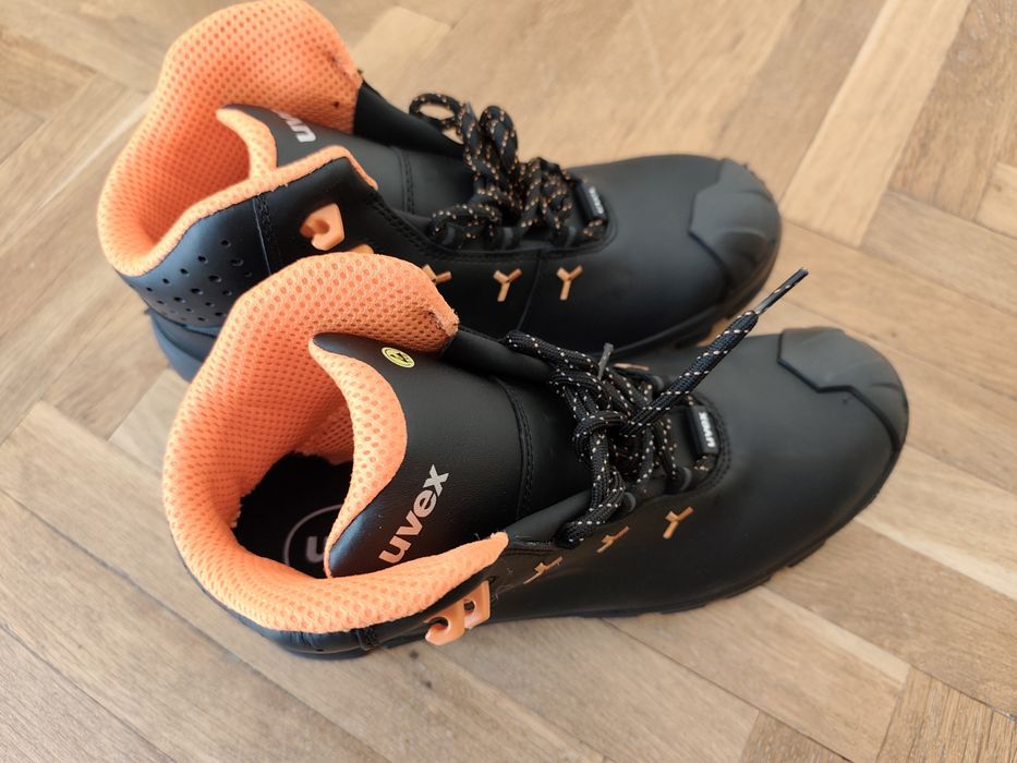 Предпазни обувки Uvex 43 номер