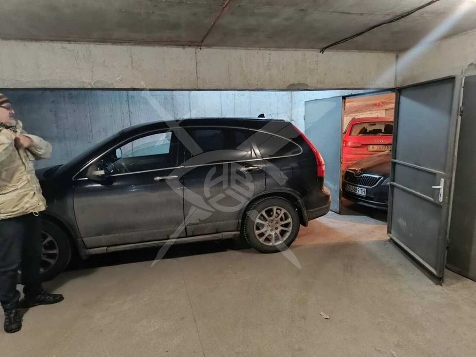 Продава се Гараж / Паркомясто в София, Белите брези - 60 кв.м за 1084 €/кв.м - Снимка #1