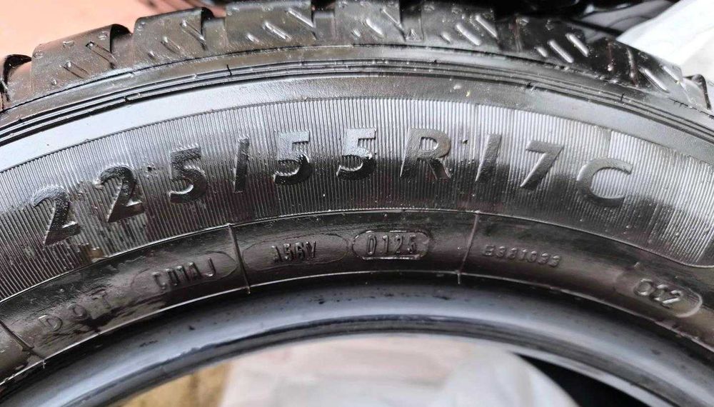 set 4 anvelope vară 225\55\R17C Dunlop Econodrive,NOI,fabricaţie 2025