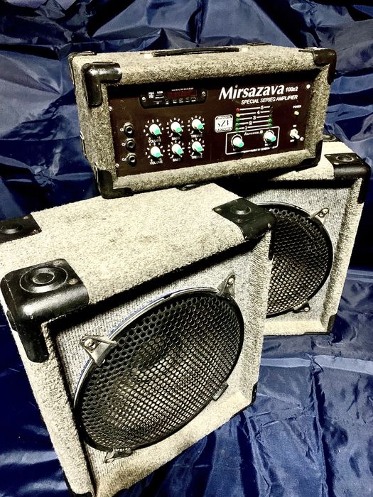 Продаётся комплект эстрадных  колонок и усилителя