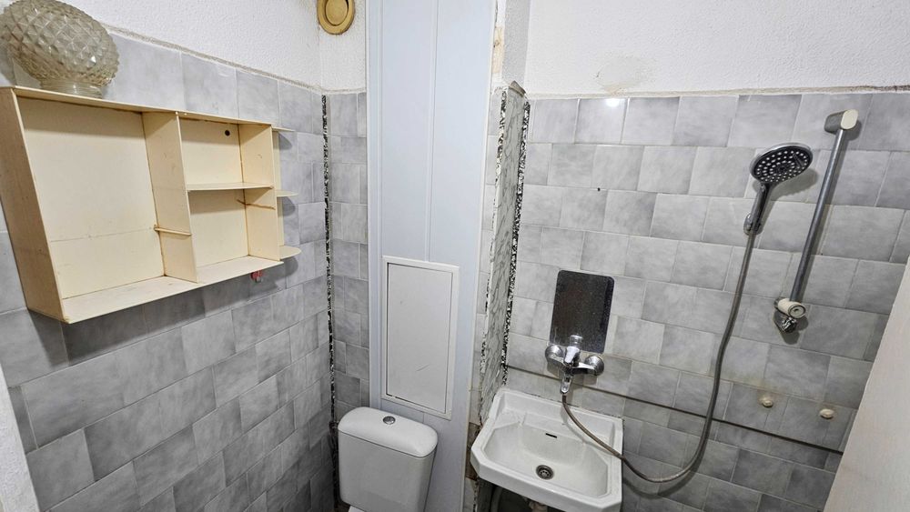 658-Продава се гарсониера в ж.к. "Орел"!
