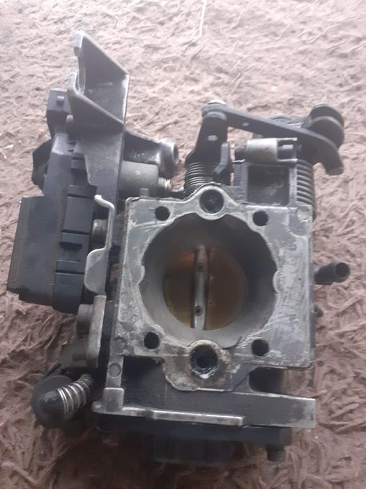 Продам. Низ моно впрыска объем 1.8