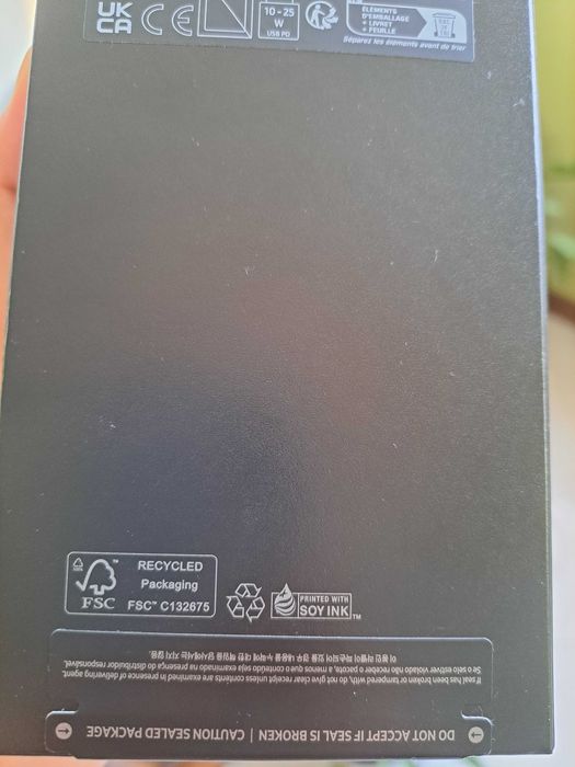 Samsung Galaxy Z Flip 6 Olympic Gold Limited Edition - За Колекционери