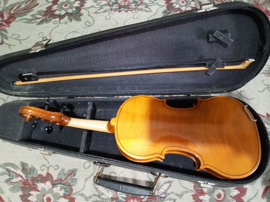 Скрипка 1/2, московская, с отличным звучанием