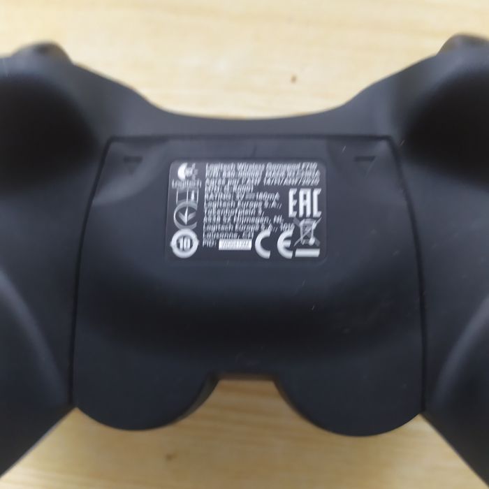 Геймпад Logitech Wireless Gamepad F710
Геймпад Logitech Wireless Gamep