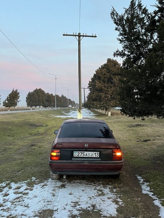 Опел Вектра 1,8 куб