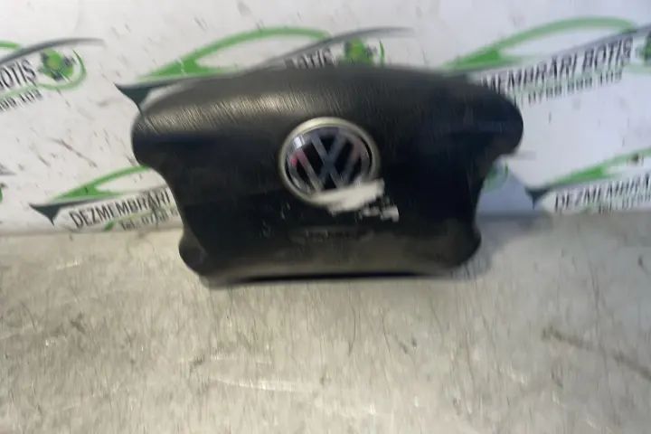 Airbag volan / sofer 3B0880201M / 3B0 880 201 M Volkswagen VW Passat