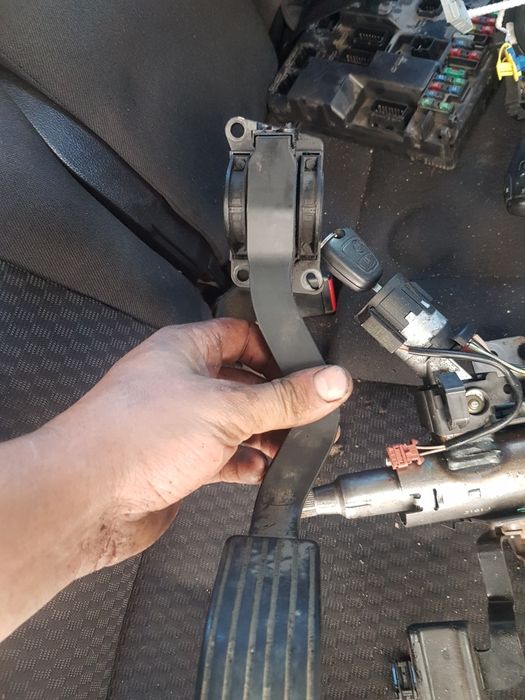 Реле подгрев за пежо 307 хди