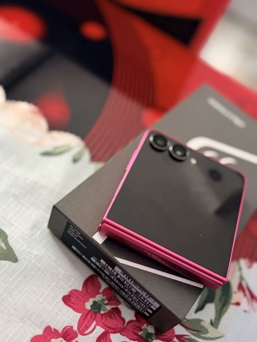 Vand samsung galaxy z flipp 7