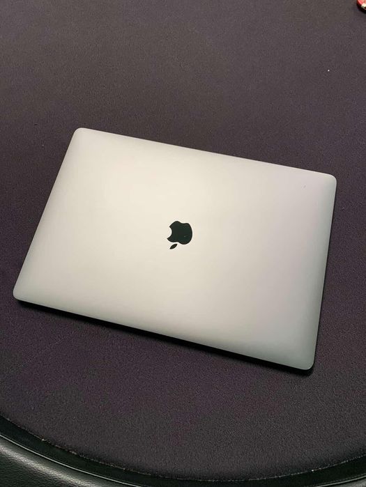 Apple Macbook Pro 16 A2141 i9
64GB DDR4, 2TB NVME, AMD
5600M 8GB