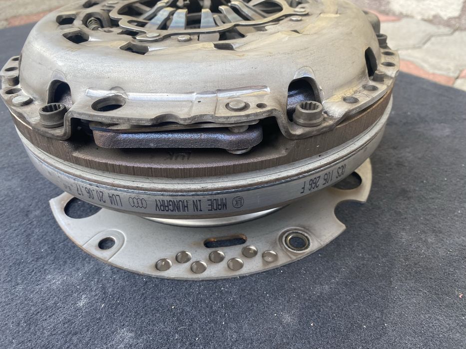 Kit ambreiaj/ volanta audi a4 b9 2.0tdi/luk/