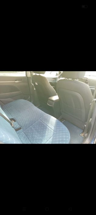 Hyundai Elantra  2018