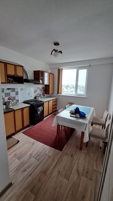 Сдам 3 ком квартиру  на дл срок.