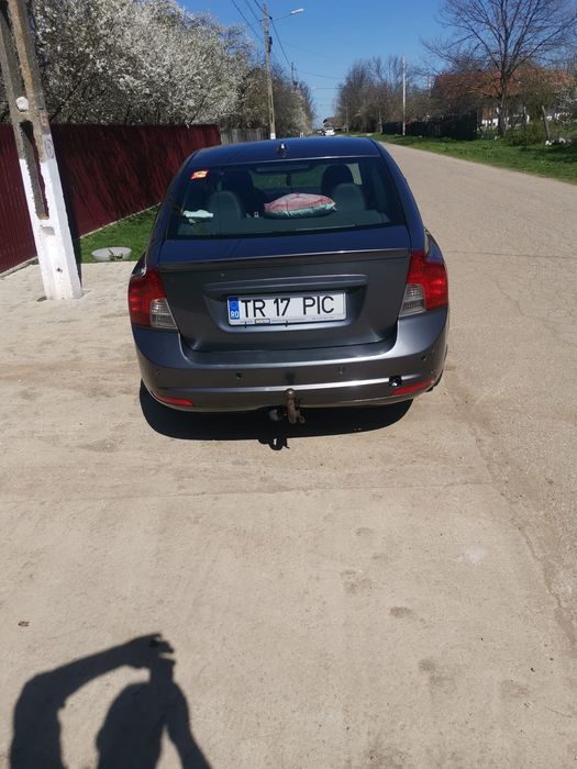 Vând Volvo S40 1.6Diesel