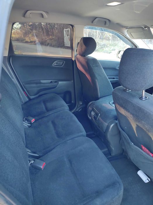 Honda FR-V  Продава се