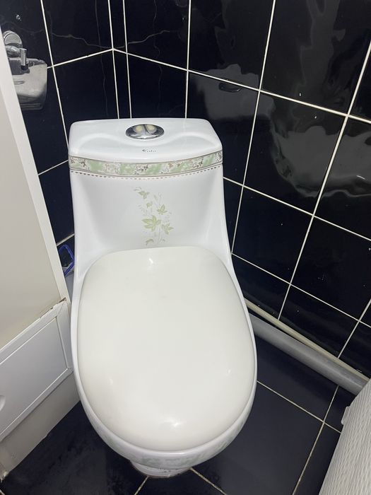 Раковина и унитаз