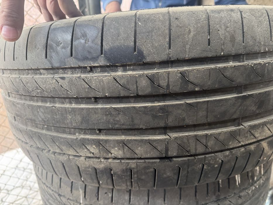 Continental 255/55/r18