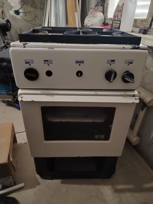 Газовая плита в рабочем состоянии