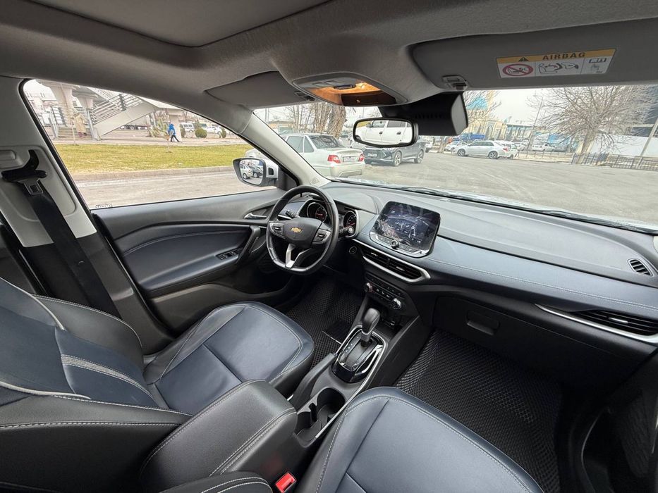 Продаётся Chevrolet Tracker 2 Premier 2023 года