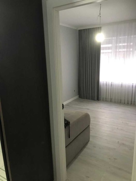 vanzare garsoniera Lipovei -I.I. de la Brad