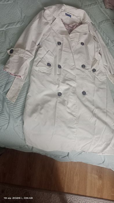 Продам тренч, пальто