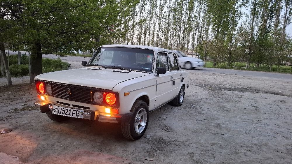 Jiguli Vaz 2106 rangi oq