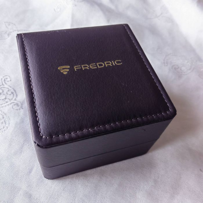 Часовник Fredric