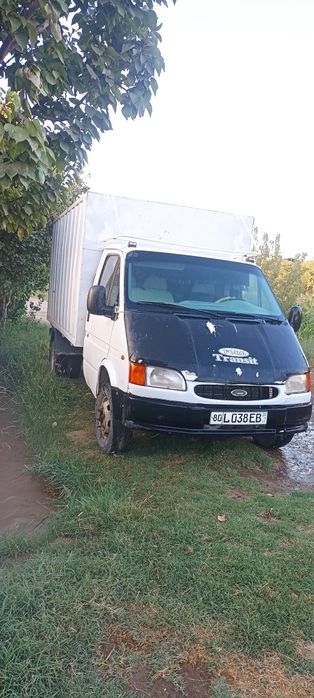 Ford tranzit sotiladi
