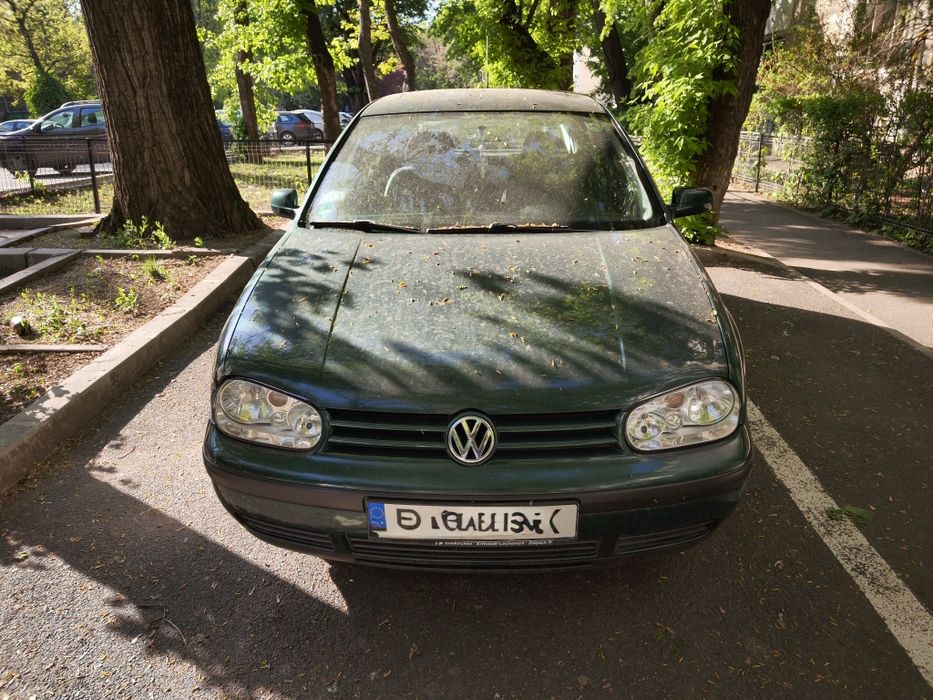 VOLKSWAGEN Golf 2000 — imagine 4