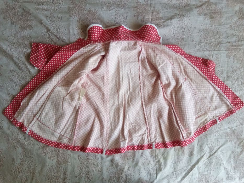 Детска рокличка с джобове