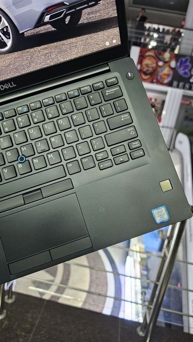 Dell - lattitue 7490 bn ijodingiz bn zavqlanasiz xamma komfort shunda