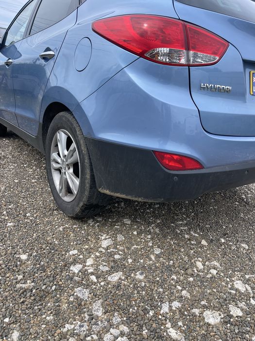 Haion Hyundai ix35 an 2010-2016 ( Bara spate triple portbagaj armatura